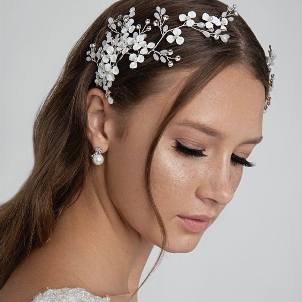 Ulyana Aster Bridal Hair Pieces (3)